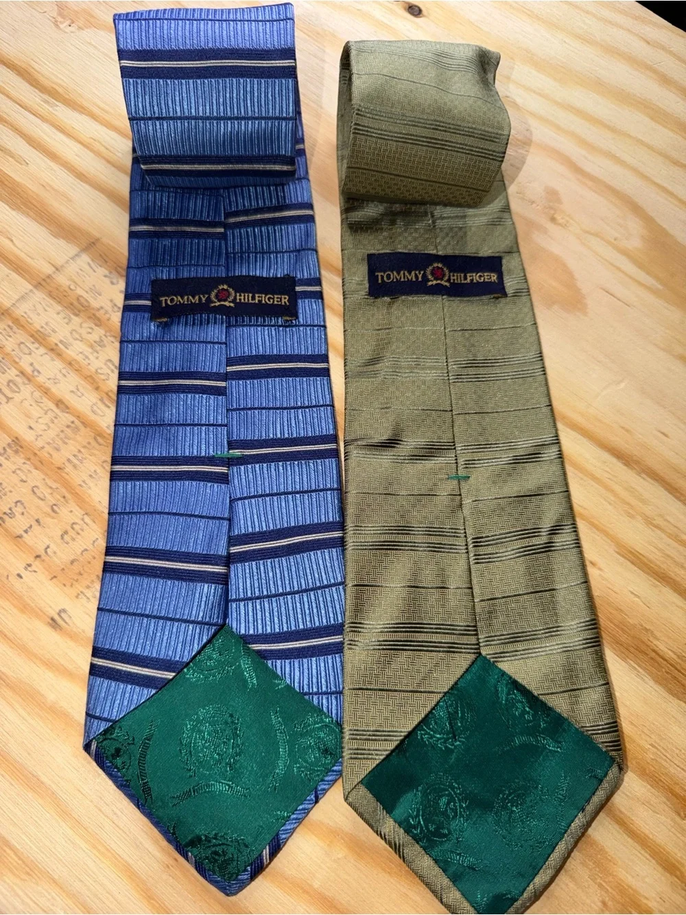 Tommy Hilfiger lot tommy